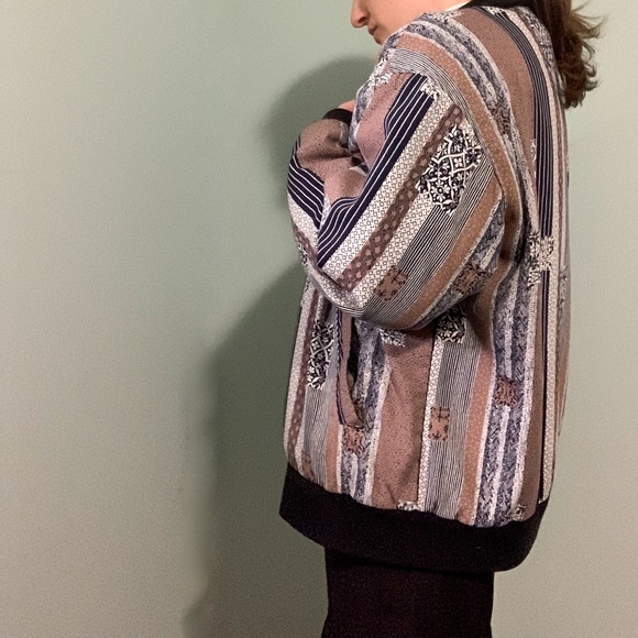 VINTAGE printed bomber - Picture 9 of 14